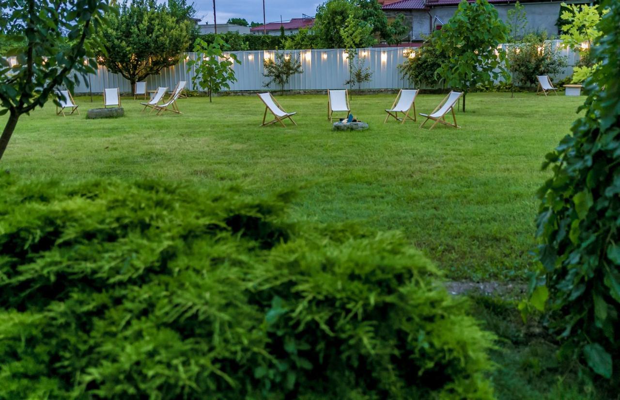 Heaven Garden 2 Mai Hotel Bagian luar foto