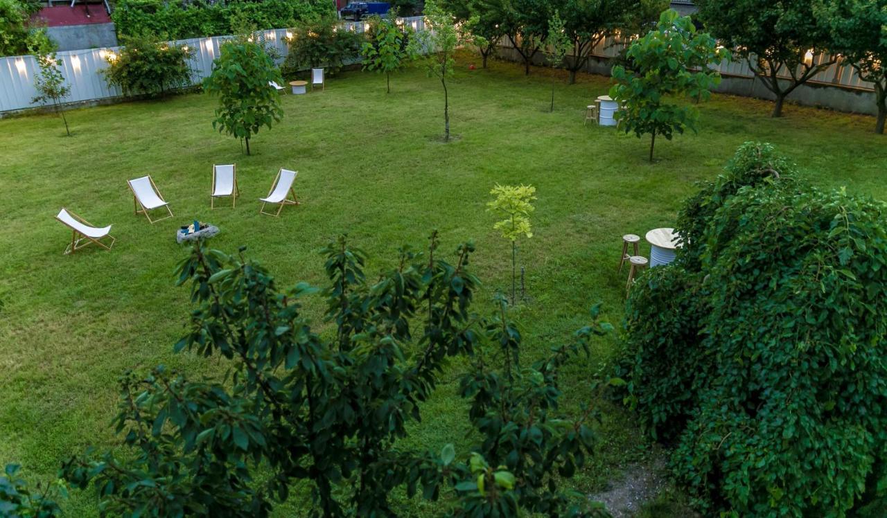 Heaven Garden 2 Mai Hotel Bagian luar foto